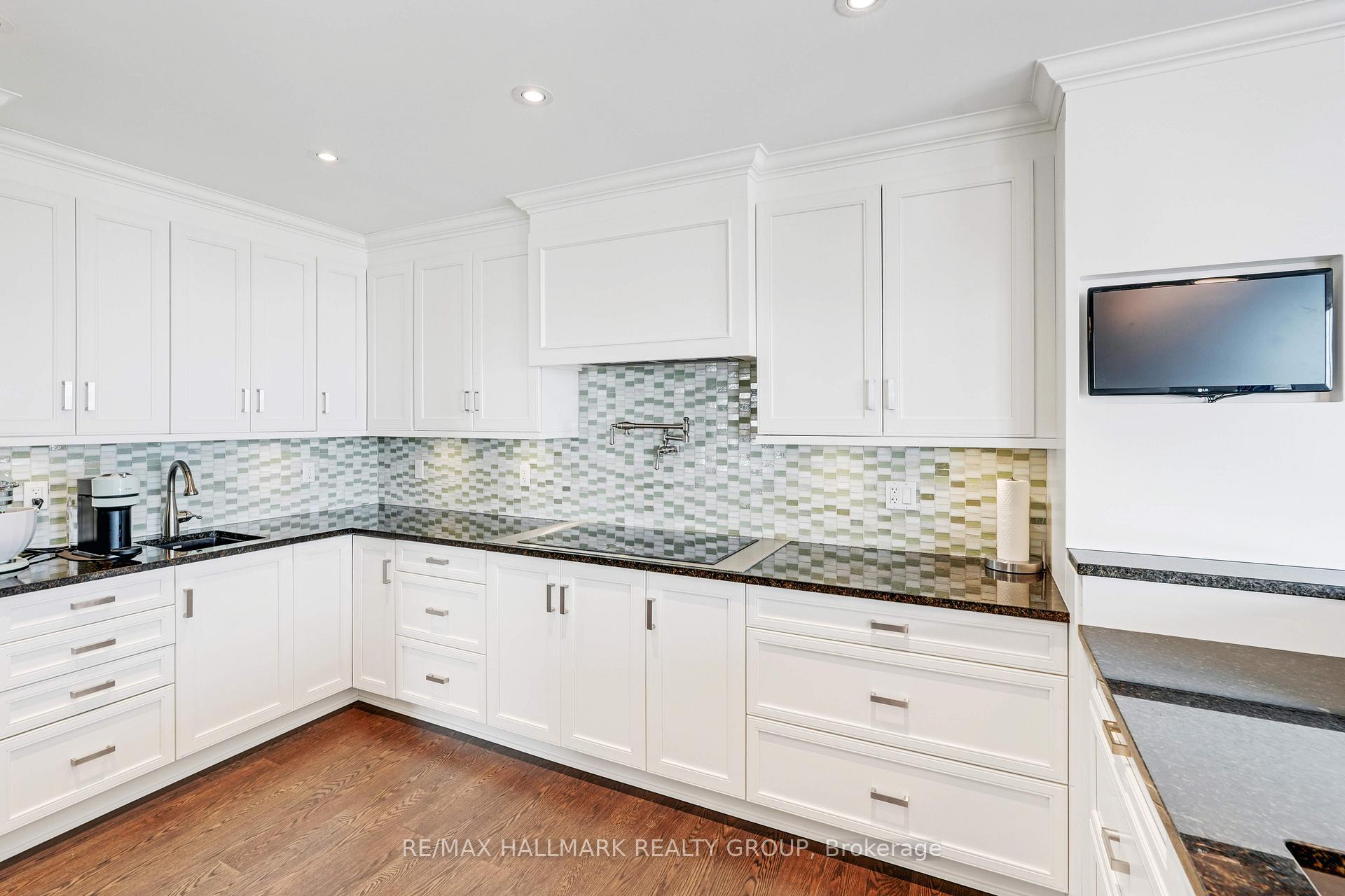 Photo 15 of Unit 2001, 108 Lisgar Street, Ottawa, Ottawa Centre/Golden Triangle — HOMEH