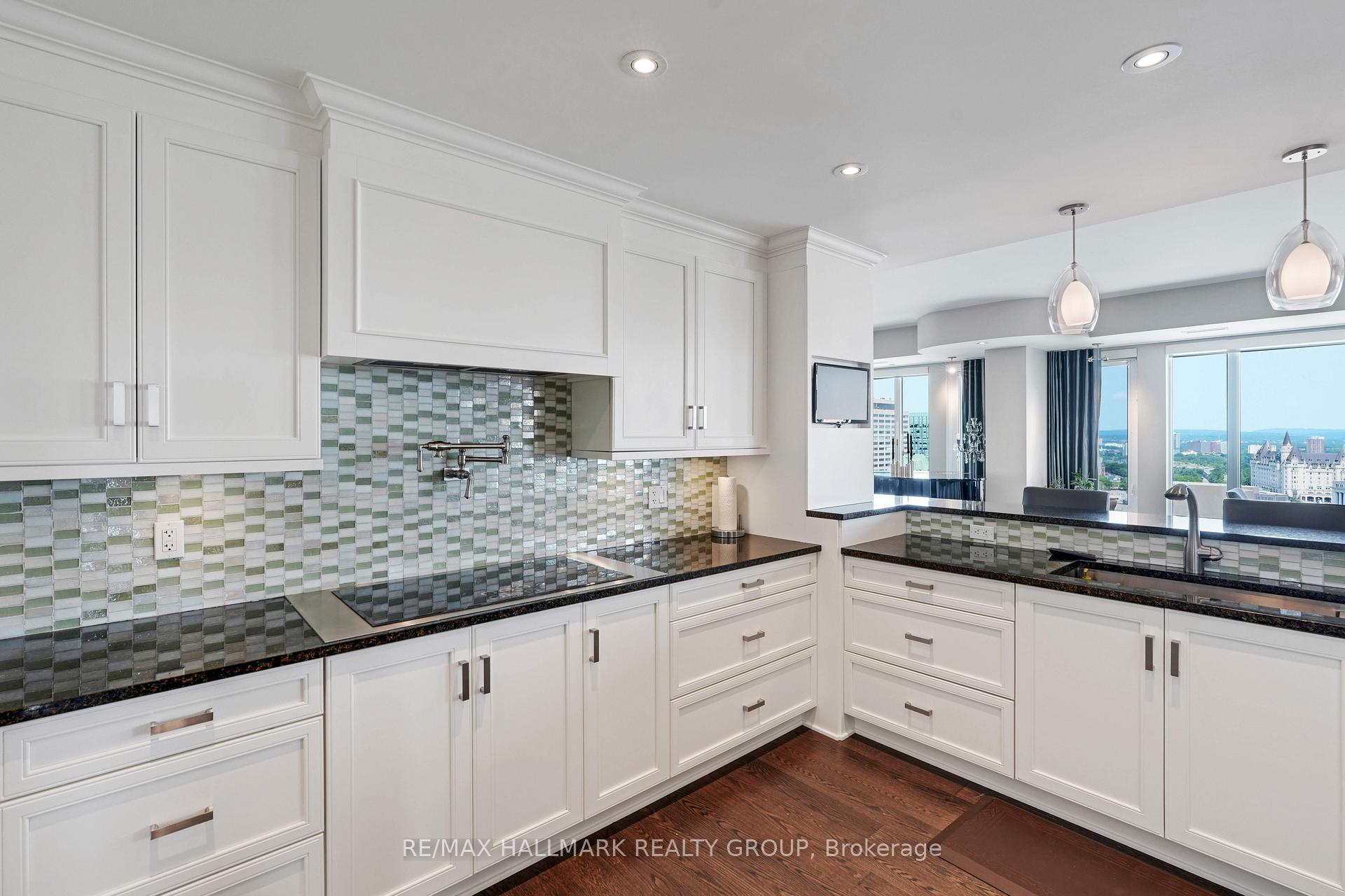 Photo 16 of Unit 2001, 108 Lisgar Street, Ottawa, Ottawa Centre/Golden Triangle — HOMEH