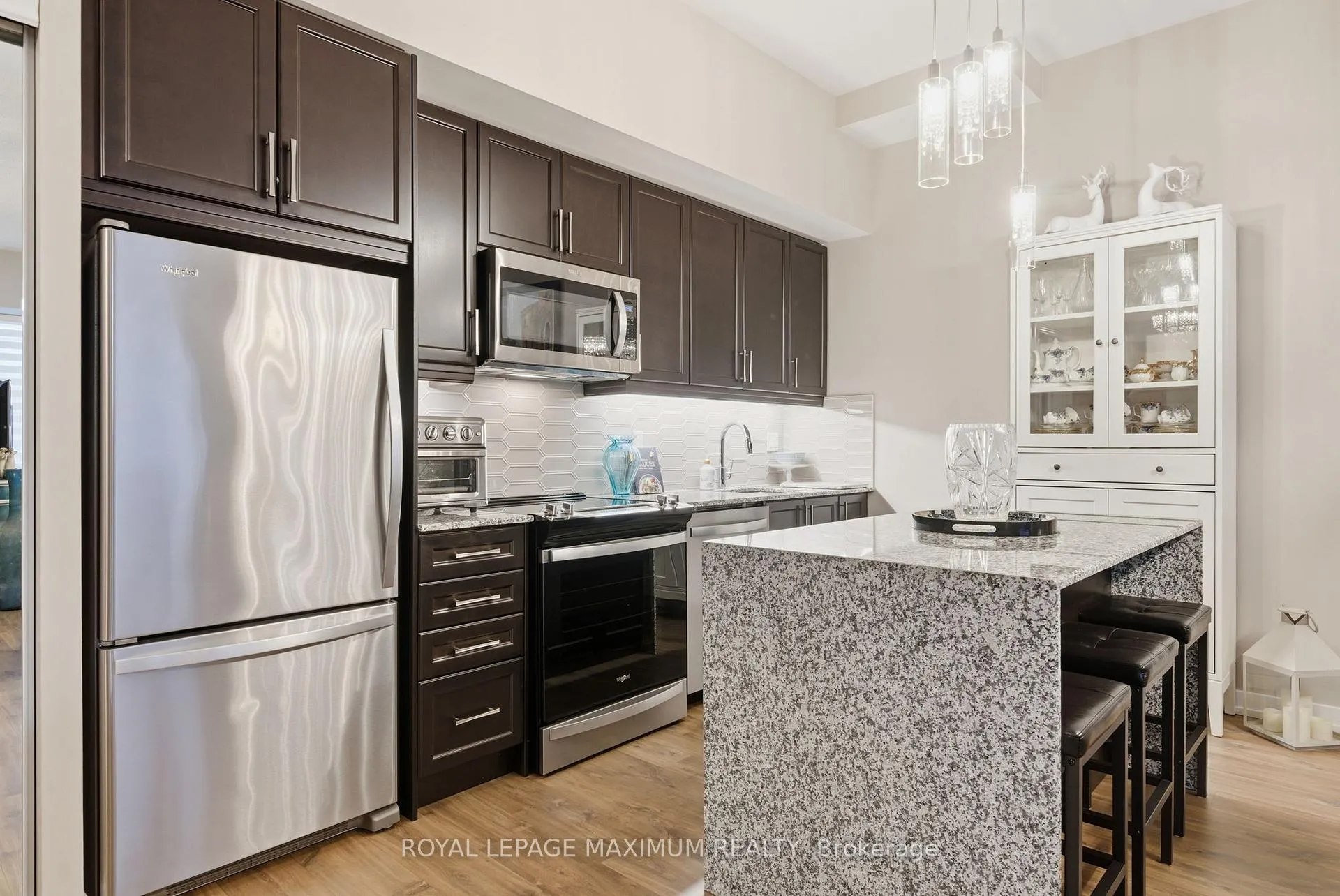 Photo 10 of Unit 106, 50 Ann Street, Caledon, Bolton West — HOMEH