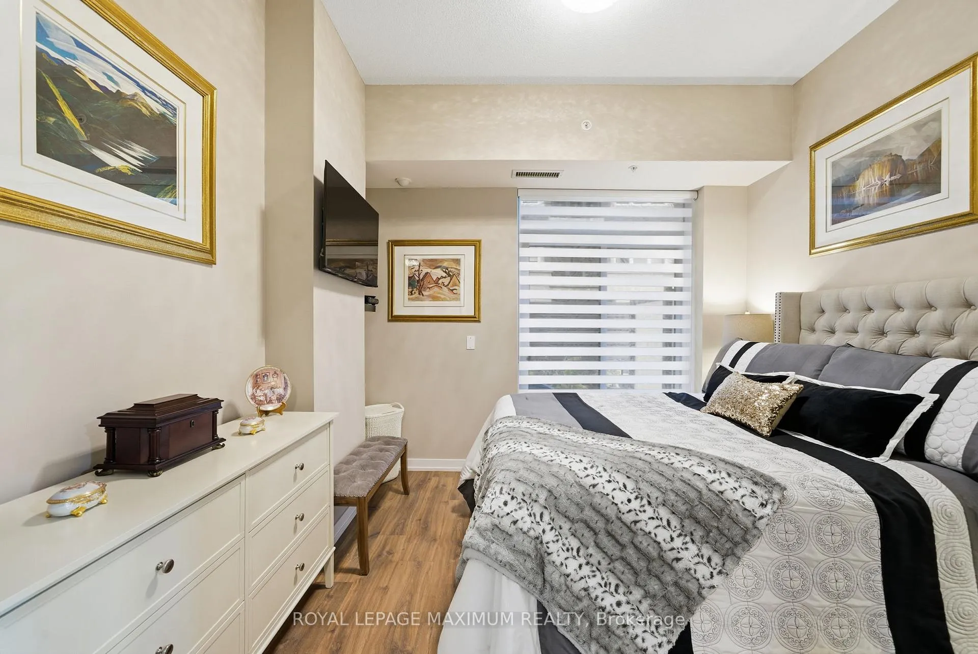 Photo 24 of Unit 106, 50 Ann Street, Caledon, Bolton West — HOMEH