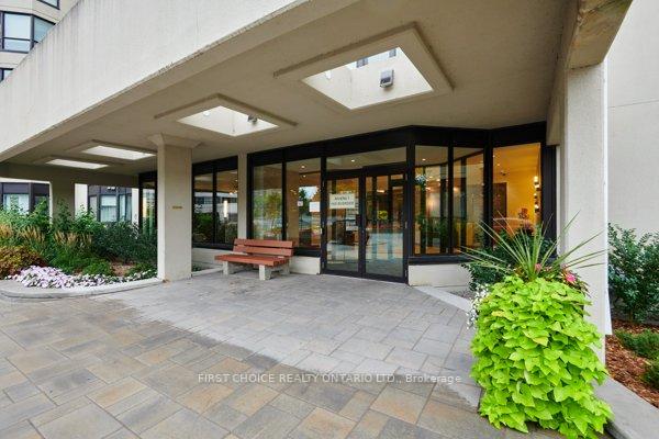 Photo 2 of Unit 303, 1500 Riverside Drive, Ottawa, Riverview Park — HOMEH