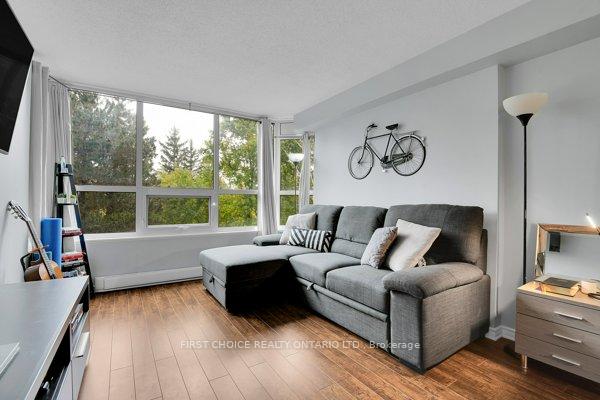 Photo 8 of Unit 303, 1500 Riverside Drive, Ottawa, Riverview Park — HOMEH