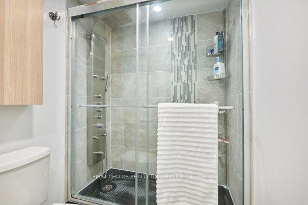 Photo 27 of Unit 303, 1500 Riverside Drive, Ottawa, Riverview Park — HOMEH