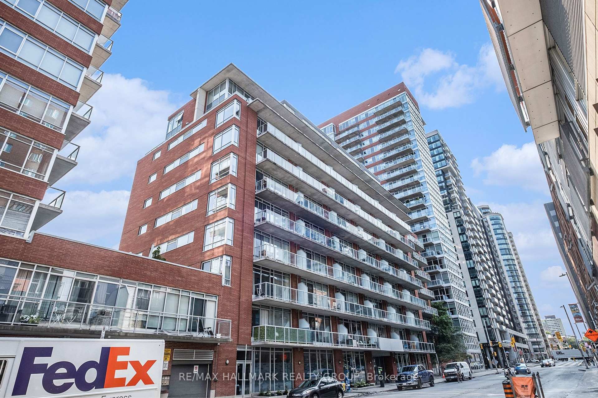 Photo 2 of Unit 805, 383 Cumberland Street, Ottawa, Lower Town/Byward Market — HOMEH