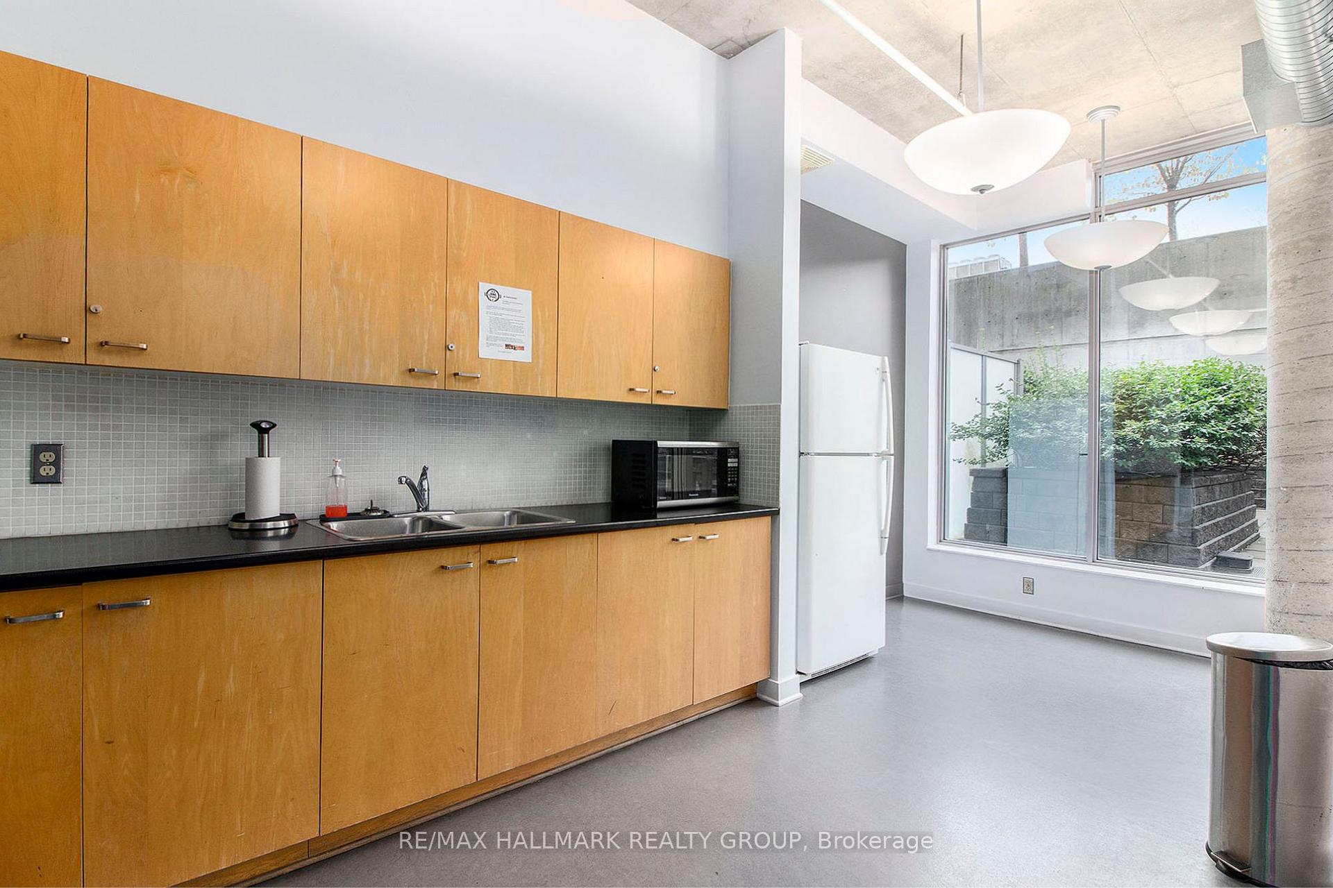 Photo 25 of Unit 805, 383 Cumberland Street, Ottawa, Lower Town/Byward Market — HOMEH
