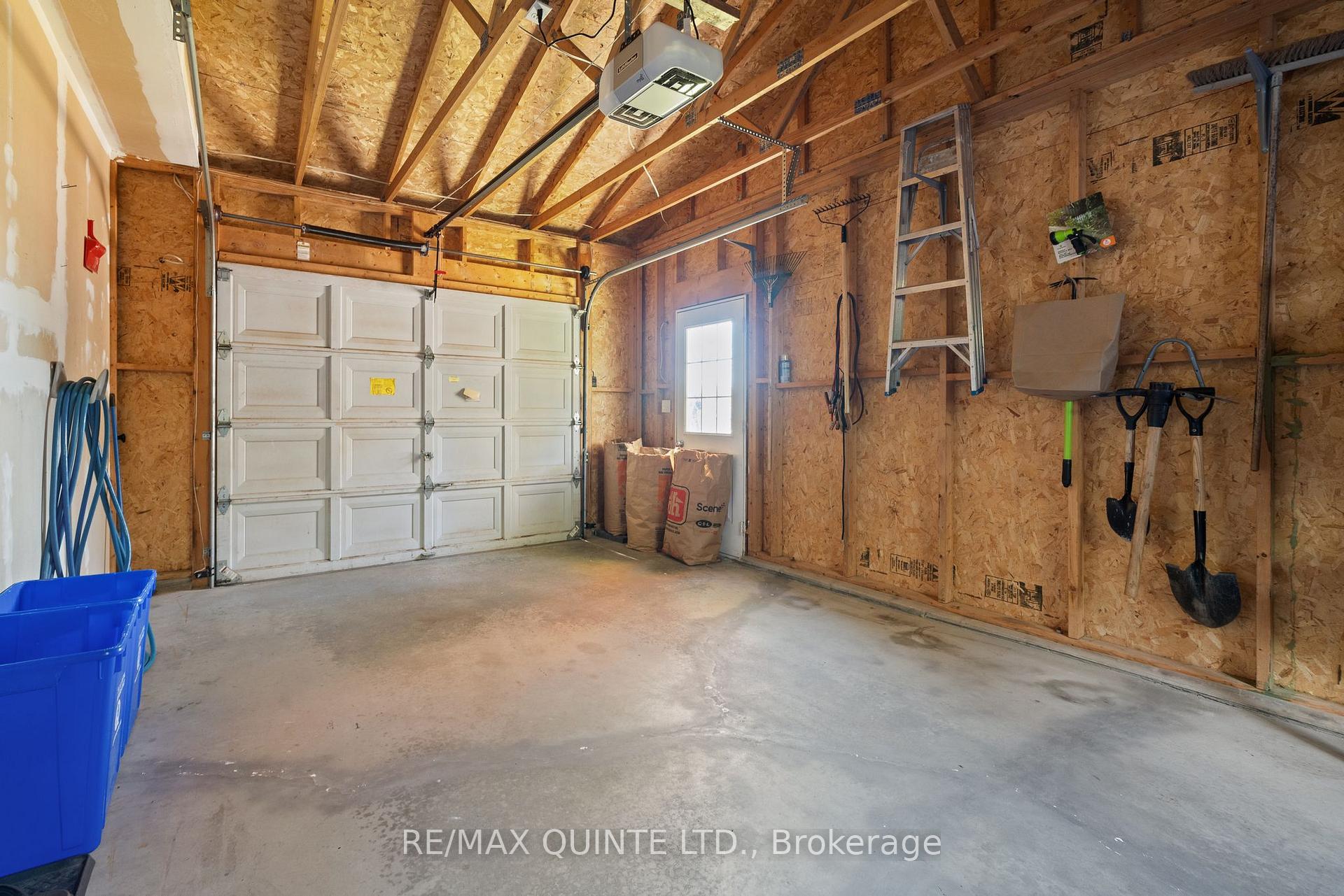 Photo 6 of 108 Elgin Street, Centre Hastings — HOMEH