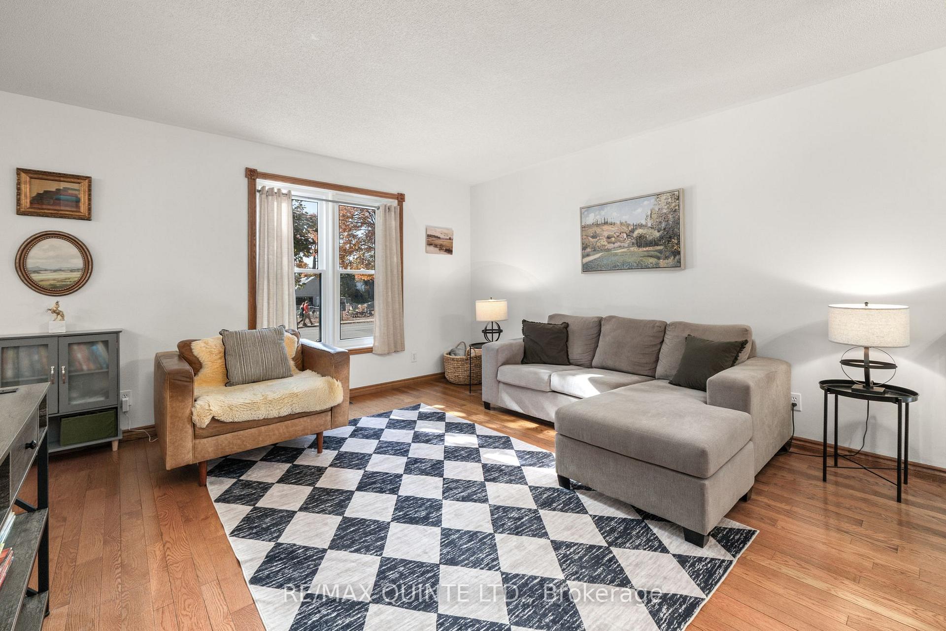 Photo 24 of 108 Elgin Street, Centre Hastings — HOMEH