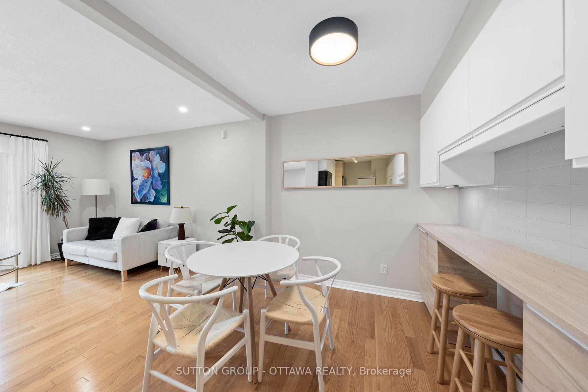 Photo 10 of Unit B, 3 Banner Road, Ottawa, Sheahan Estates/Trend Village — HOMEH