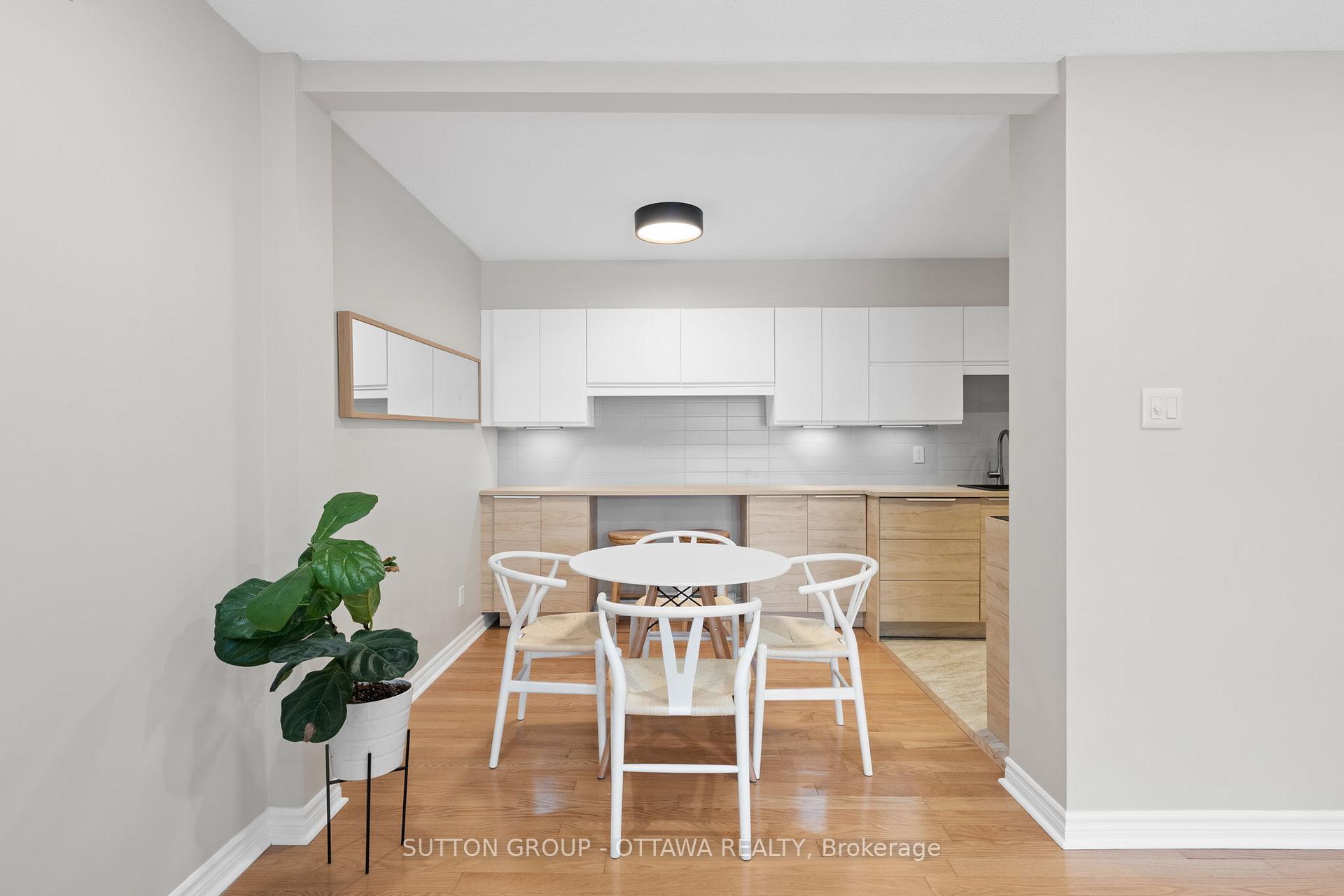 Photo 17 of Unit B, 3 Banner Road, Ottawa, Sheahan Estates/Trend Village — HOMEH