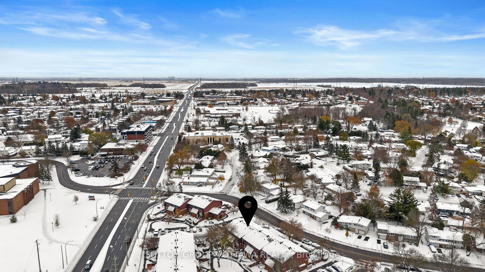 Photo 39 of Unit B, 3 Banner Road, Ottawa, Sheahan Estates/Trend Village — HOMEH