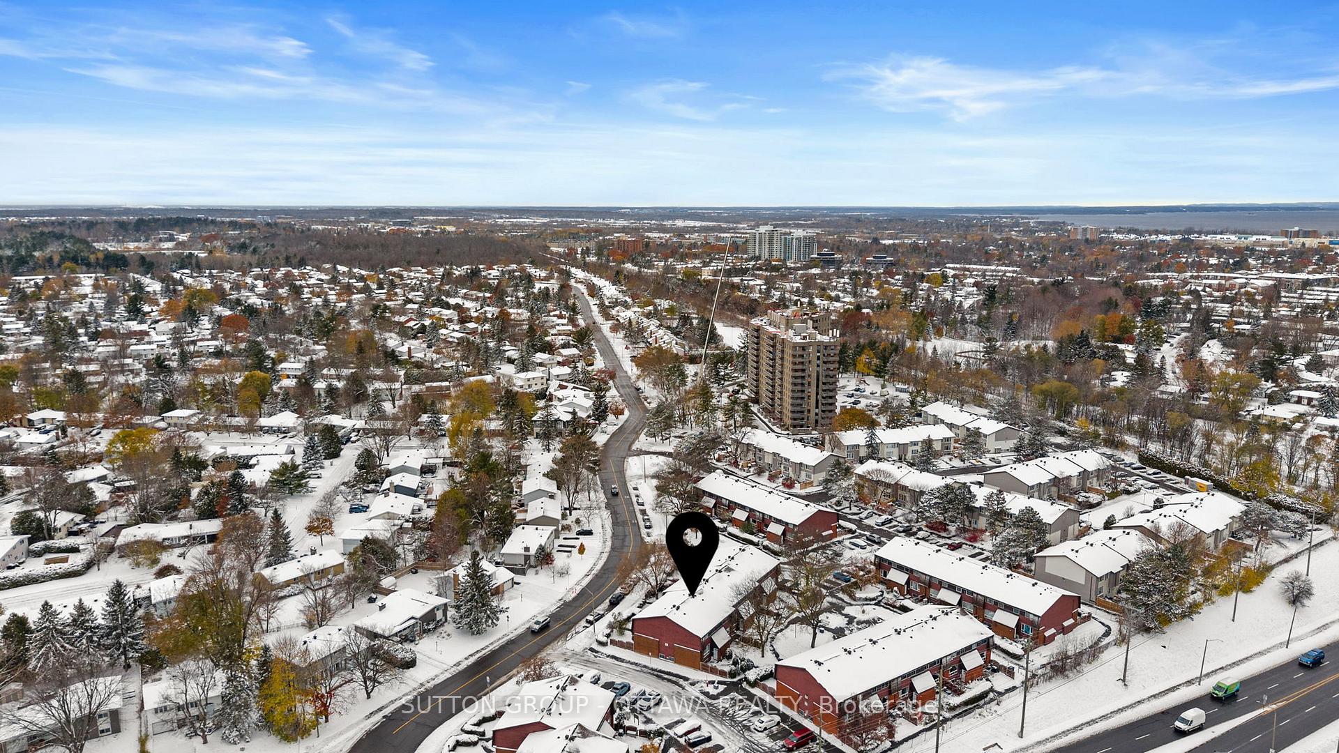 Photo 41 of Unit B, 3 Banner Road, Ottawa, Sheahan Estates/Trend Village — HOMEH