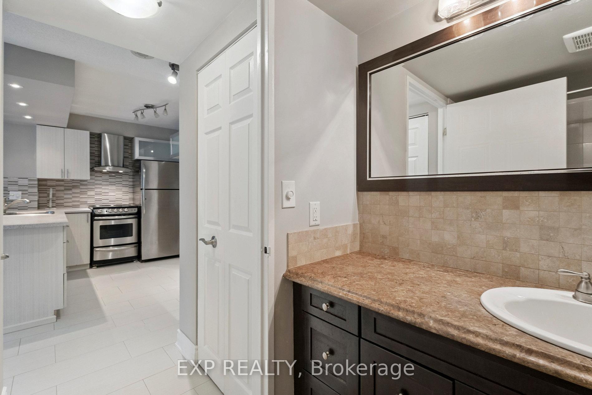 Photo 13 of Unit 301, 140 Dunlop Street E, Barrie, City Centre — HOMEH