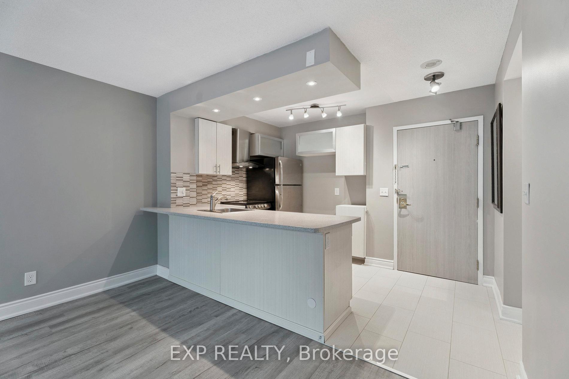Photo 19 of Unit 301, 140 Dunlop Street E, Barrie, City Centre — HOMEH