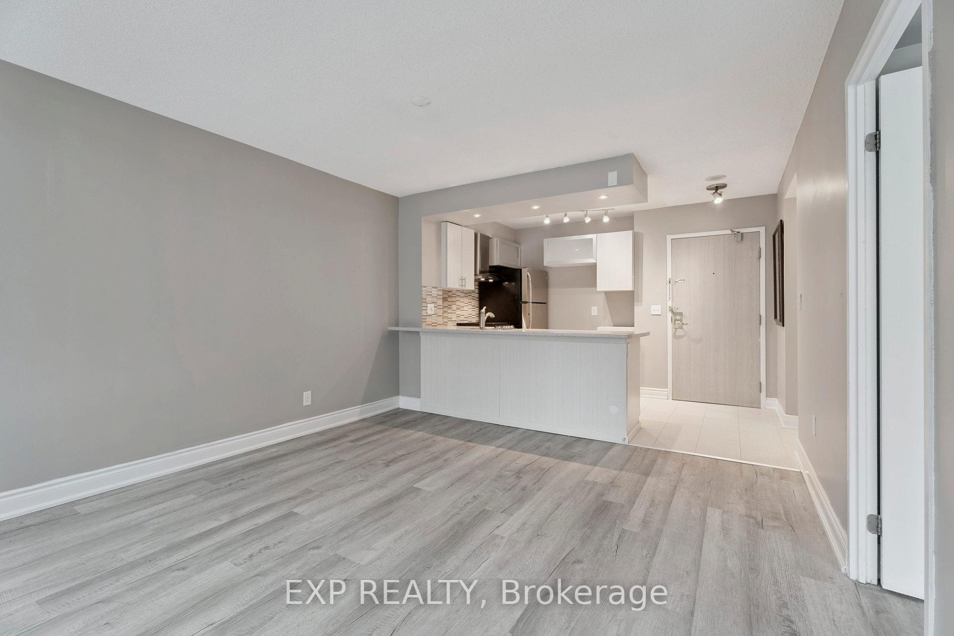 Photo 21 of Unit 301, 140 Dunlop Street E, Barrie, City Centre — HOMEH