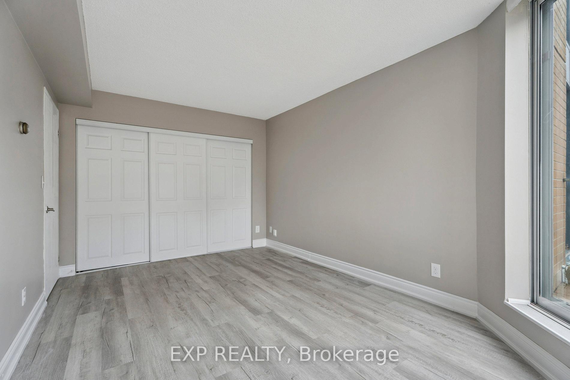 Photo 25 of Unit 301, 140 Dunlop Street E, Barrie, City Centre — HOMEH