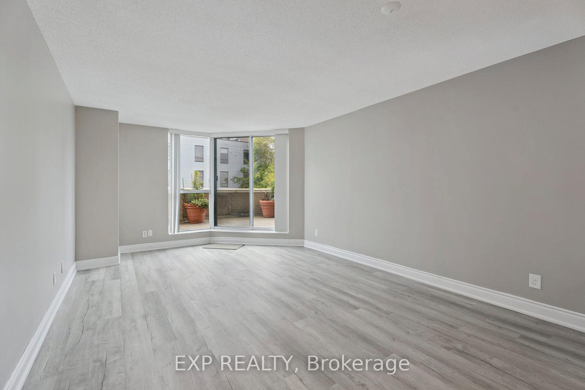Photo 37 of Unit 301, 140 Dunlop Street E, Barrie, City Centre — HOMEH