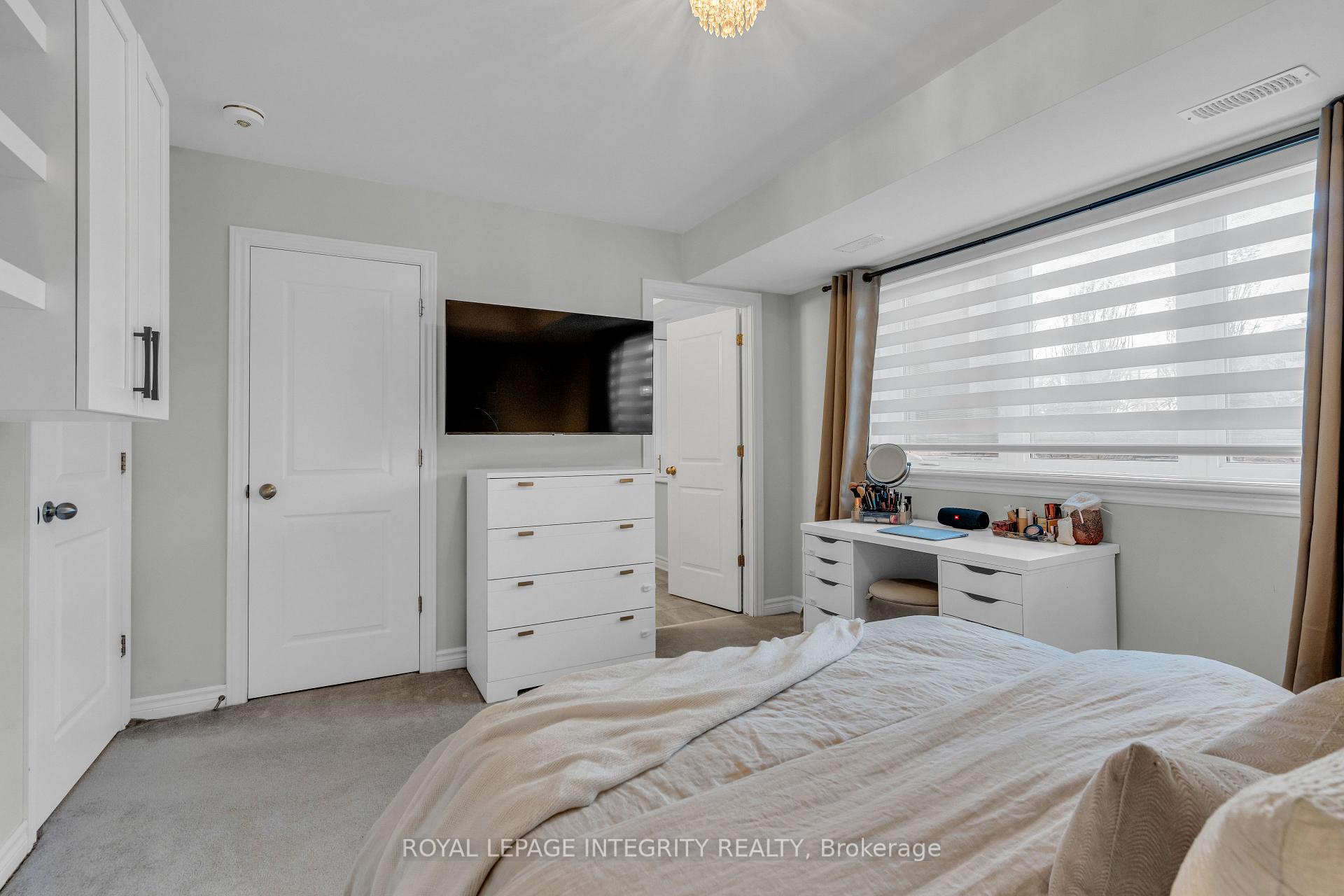 Photo 24 of 35 Carabiner Private, Ottawa, Mer Bleue/Bradley Estates/Anderson Park — HOMEH