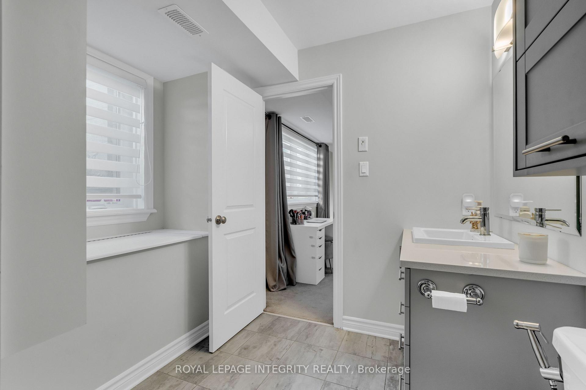 Photo 28 of 35 Carabiner Private, Ottawa, Mer Bleue/Bradley Estates/Anderson Park — HOMEH