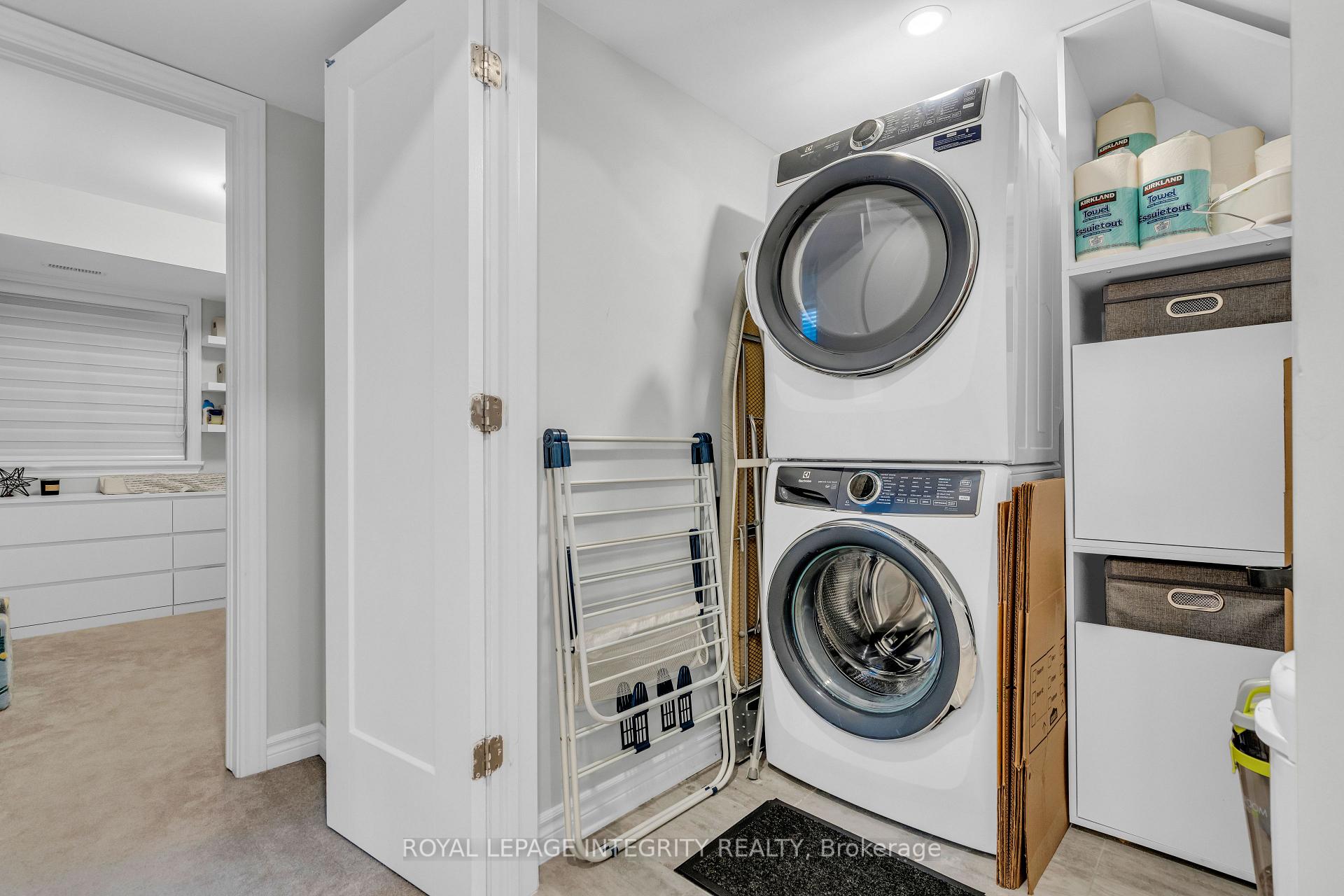 Photo 29 of 35 Carabiner Private, Ottawa, Mer Bleue/Bradley Estates/Anderson Park — HOMEH