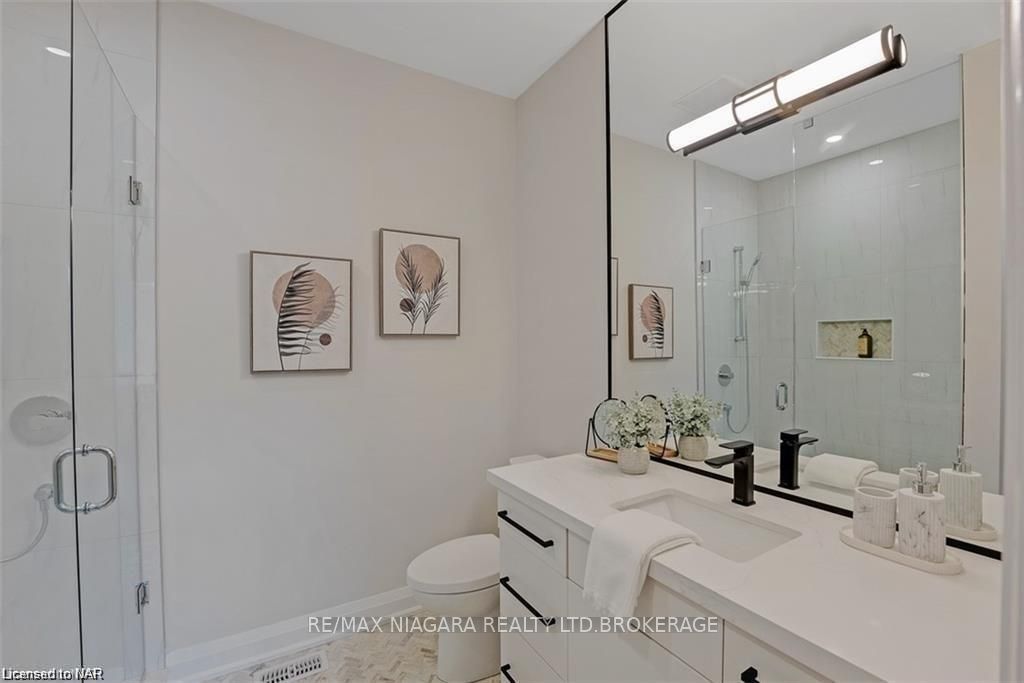 Photo 26 of Unit 2, 41 Ivy Crescent, Thorold, Confederation Heights — HOMEH