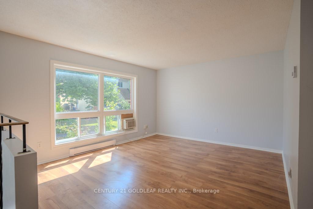 Photo 11 of Unit 5B, 5 Sonnet Crescent, Ottawa, Westcliffe Estates — HOMEH