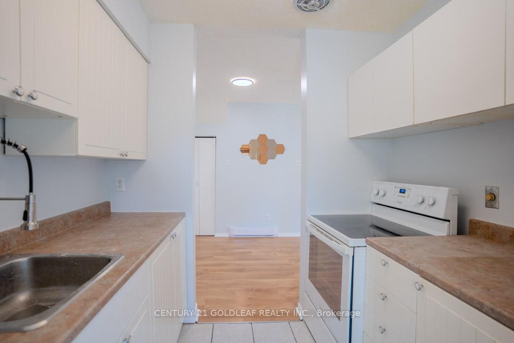 Photo 15 of Unit 5B, 5 Sonnet Crescent, Ottawa, Westcliffe Estates — HOMEH