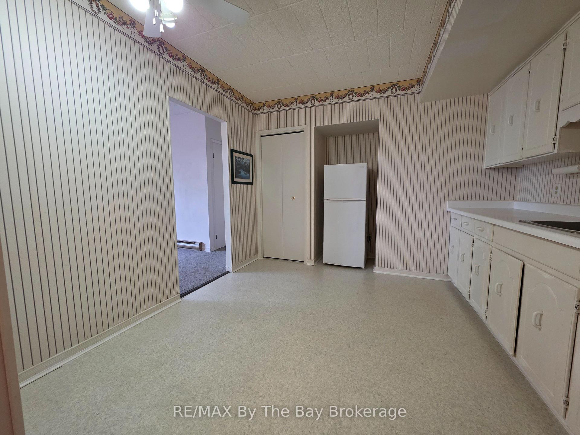 Photo 7 of Unit 409, 184 Eighth Street, Collingwood — HOMEH