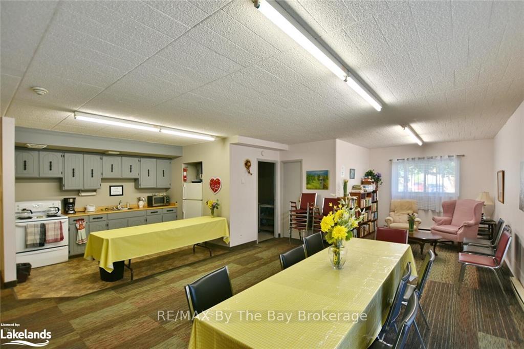 Photo 18 of Unit 409, 184 Eighth Street, Collingwood — HOMEH
