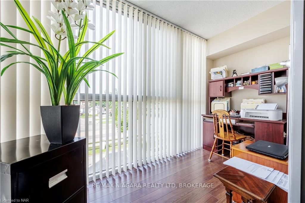 Photo 4 of Unit 309, 162 Martindale Road, St. Catharines, Grapeview — HOMEH