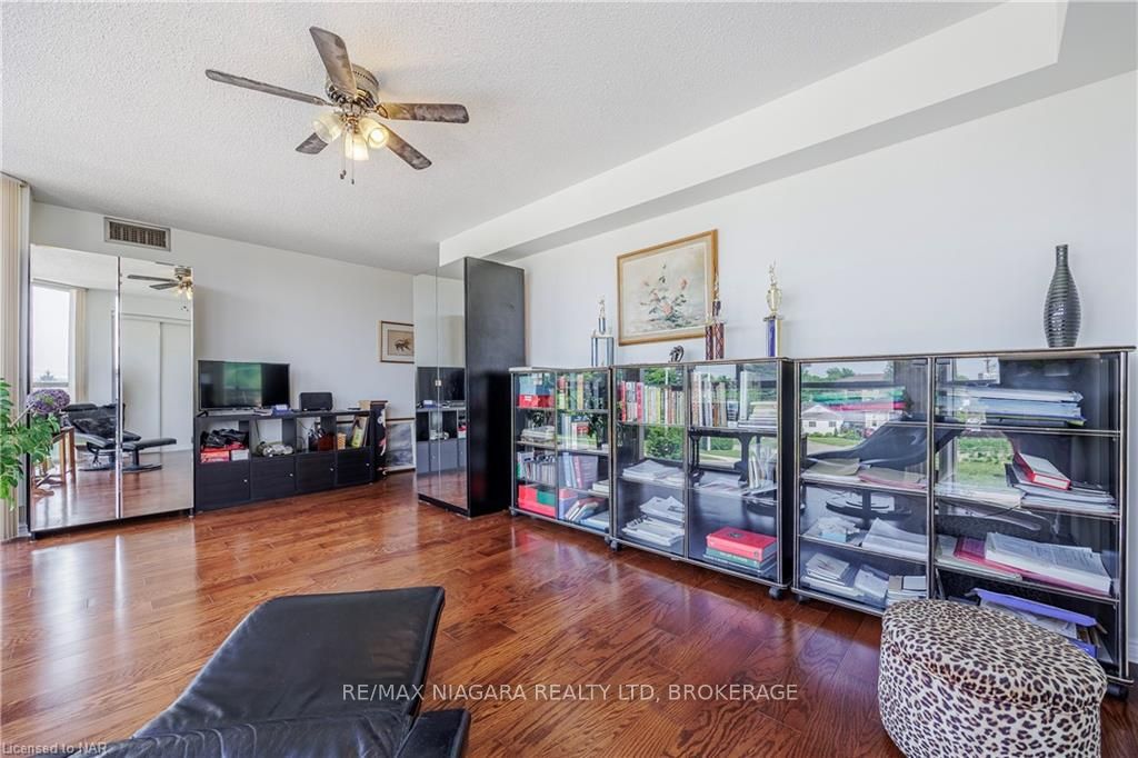 Photo 9 of Unit 309, 162 Martindale Road, St. Catharines, Grapeview — HOMEH