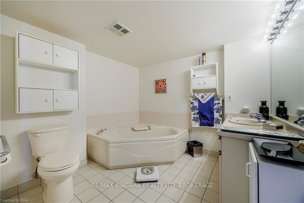 Photo 11 of Unit 309, 162 Martindale Road, St. Catharines, Grapeview — HOMEH