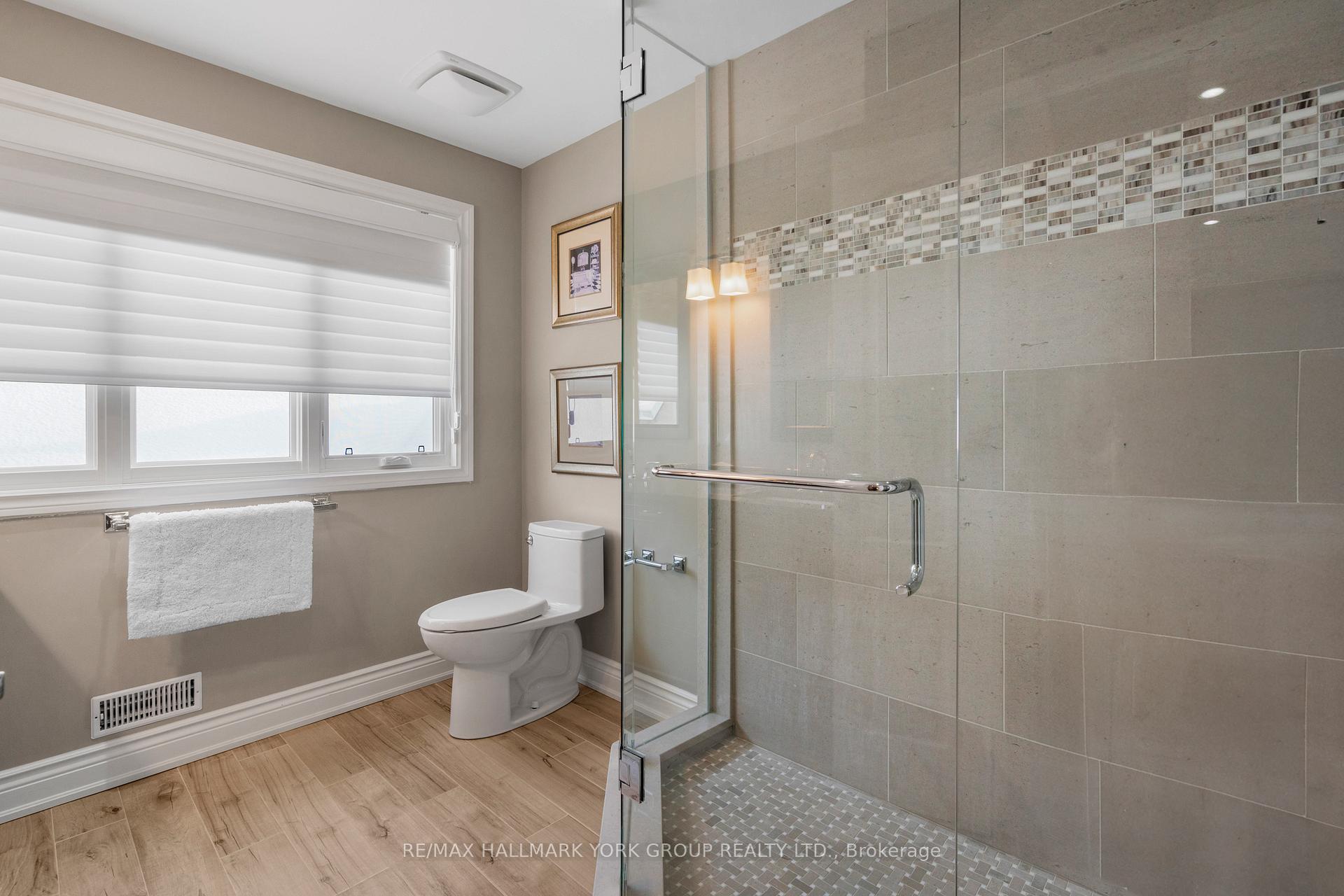 Photo 25 of 516 Quail Ridge Drive, Aurora, Aurora Estates — HOMEH
