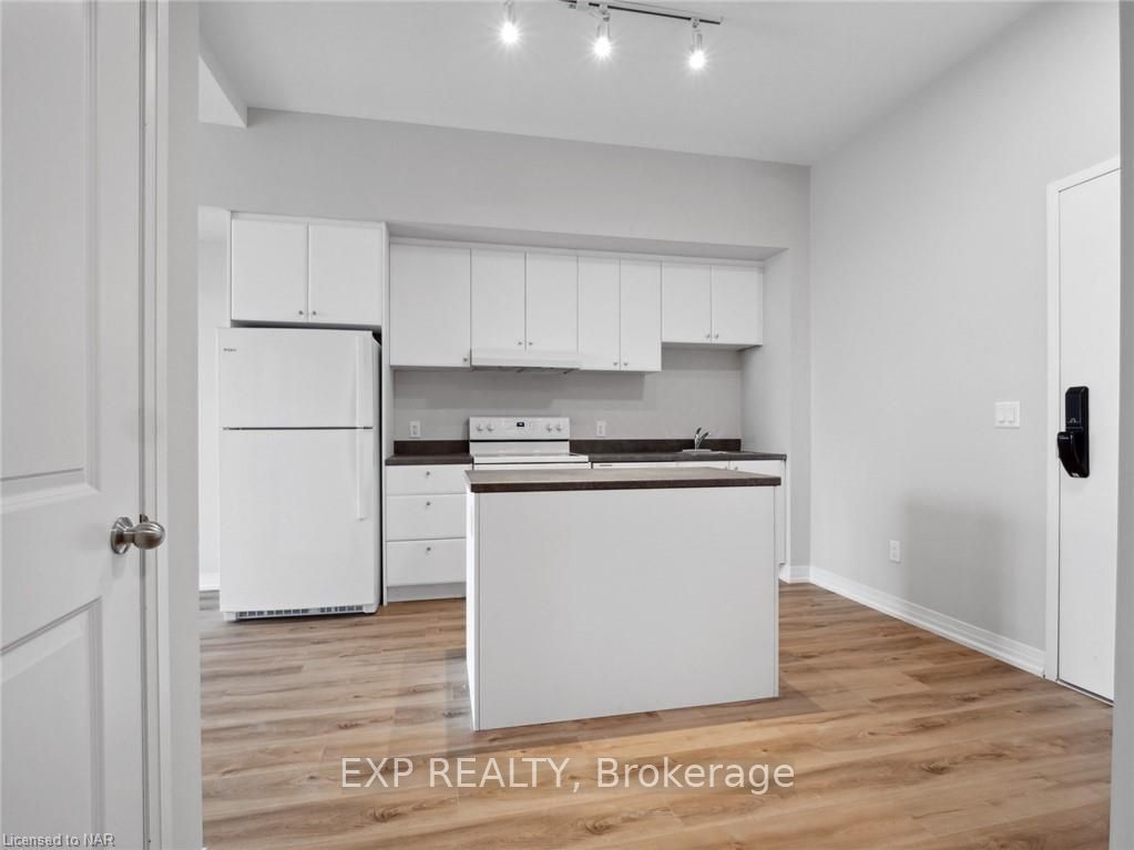 Photo 7 of Unit 221, 50 Herrick Avenue, St. Catharines, Oakdale — HOMEH