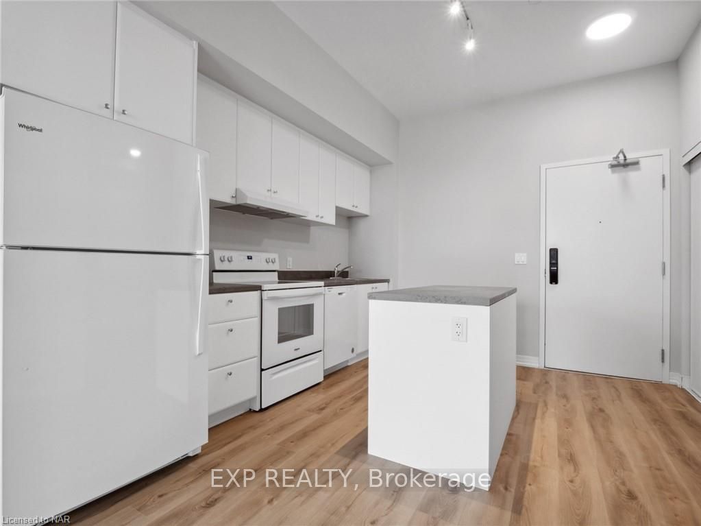 Photo 10 of Unit 221, 50 Herrick Avenue, St. Catharines, Oakdale — HOMEH