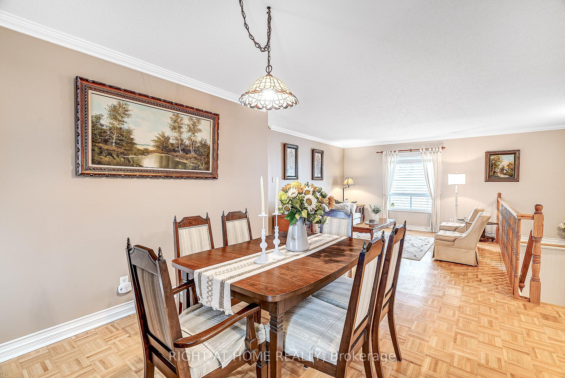 Photo 10 of 1179 Whiterock Street, Ottawa, Carson Grove — HOMEH