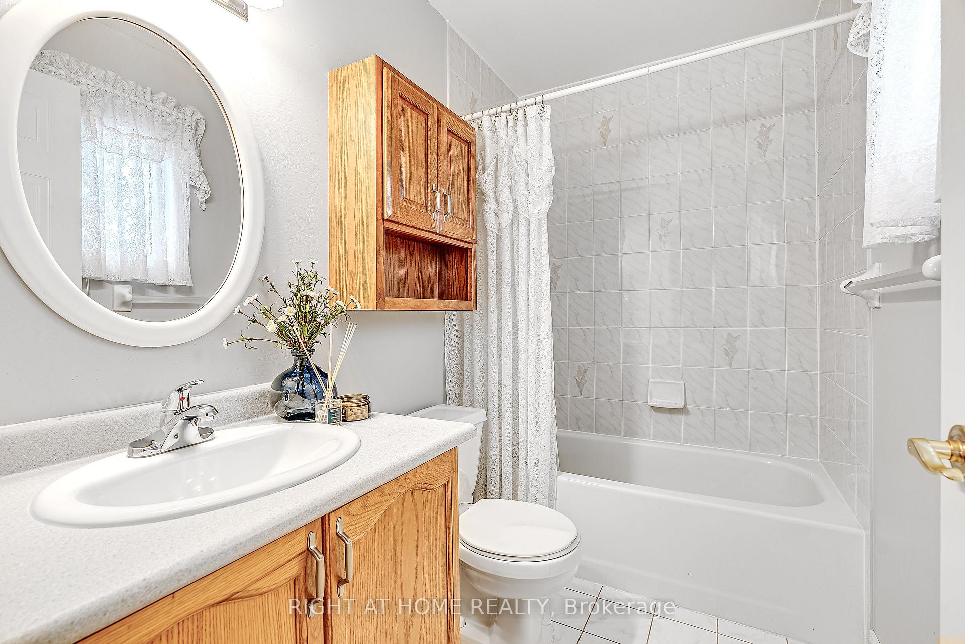 Photo 21 of 1179 Whiterock Street, Ottawa, Carson Grove — HOMEH