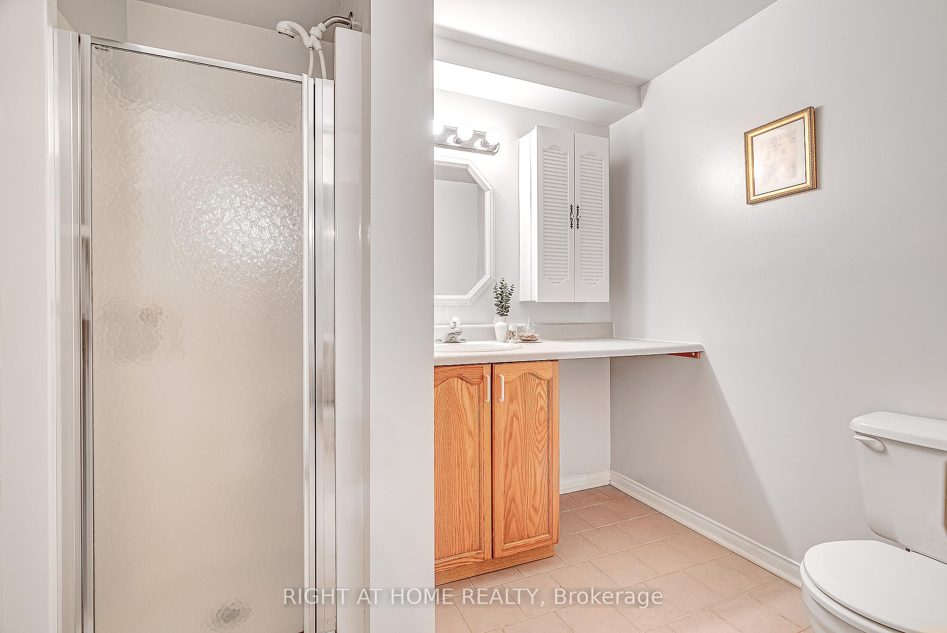 Photo 34 of 1179 Whiterock Street, Ottawa, Carson Grove — HOMEH