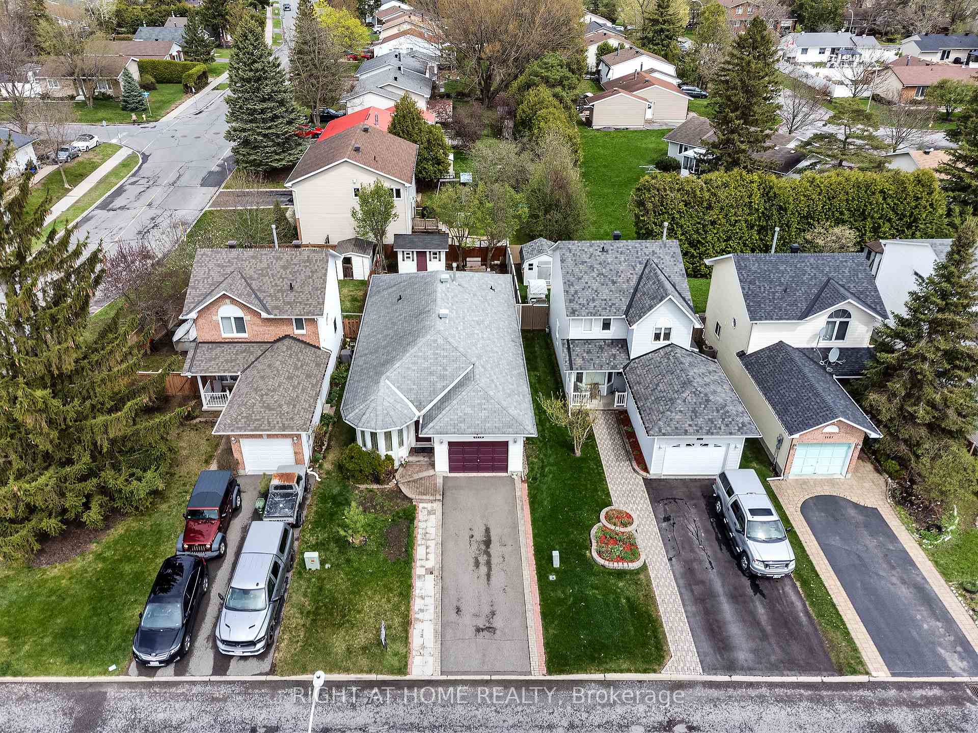 Photo 42 of 1179 Whiterock Street, Ottawa, Carson Grove — HOMEH