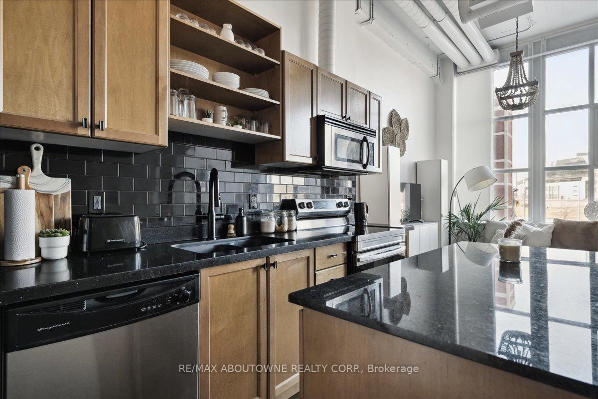 Photo 12 of Unit 232, 404 King Street W, Kitchener — HOMEH