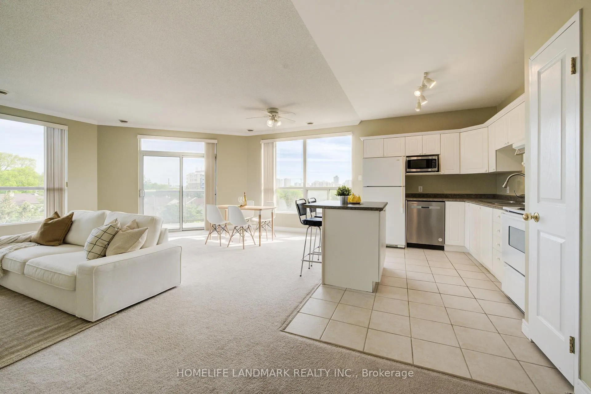 Photo 7 of Unit 608, 255 Keats Way, Waterloo, Beechwood — HOMEH