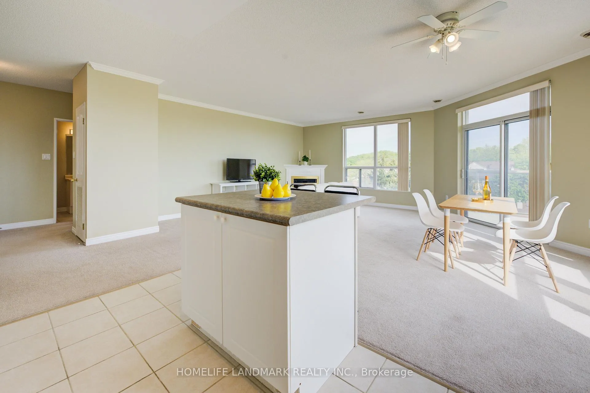 Photo 12 of Unit 608, 255 Keats Way, Waterloo, Beechwood — HOMEH