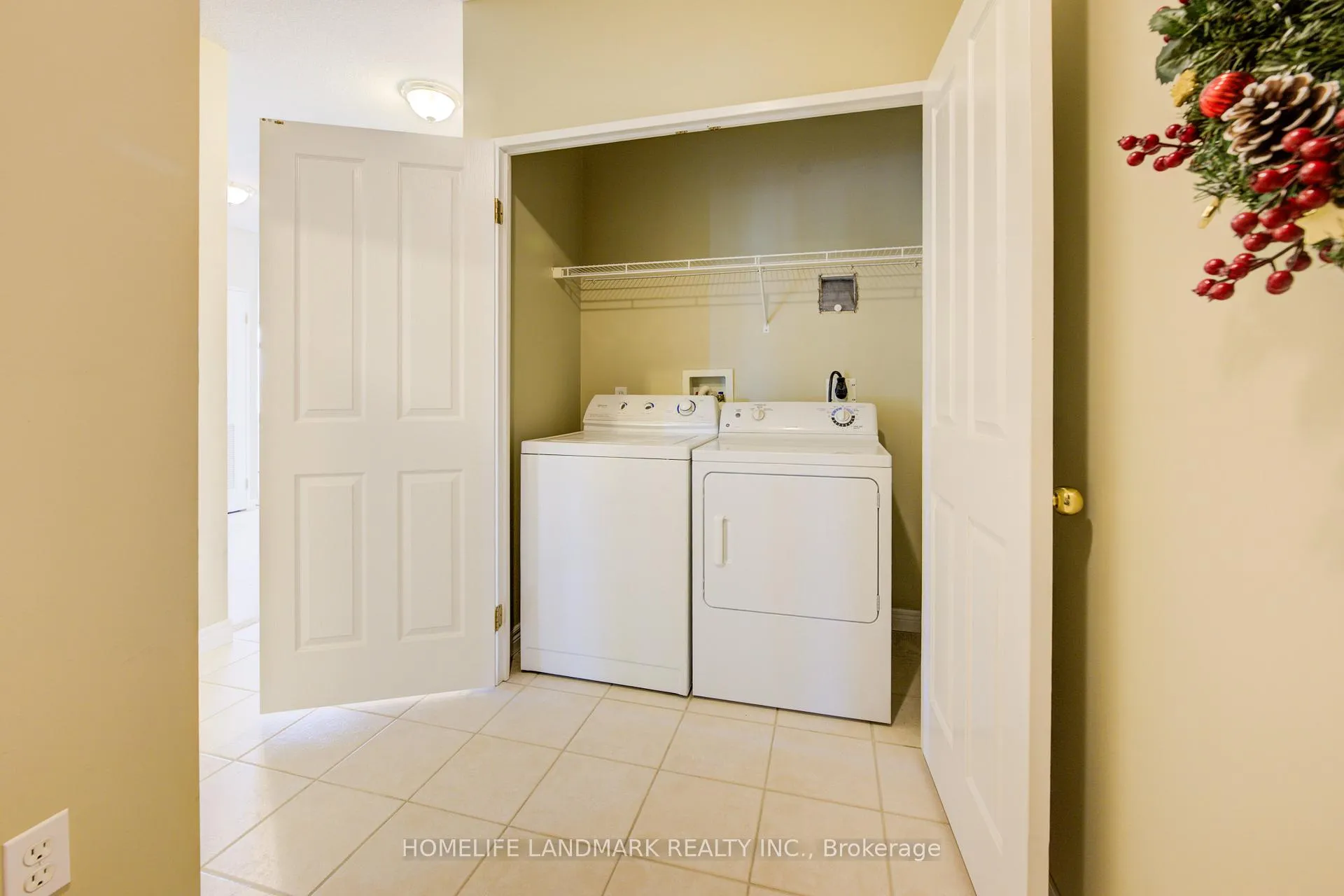 Photo 21 of Unit 608, 255 Keats Way, Waterloo, Beechwood — HOMEH