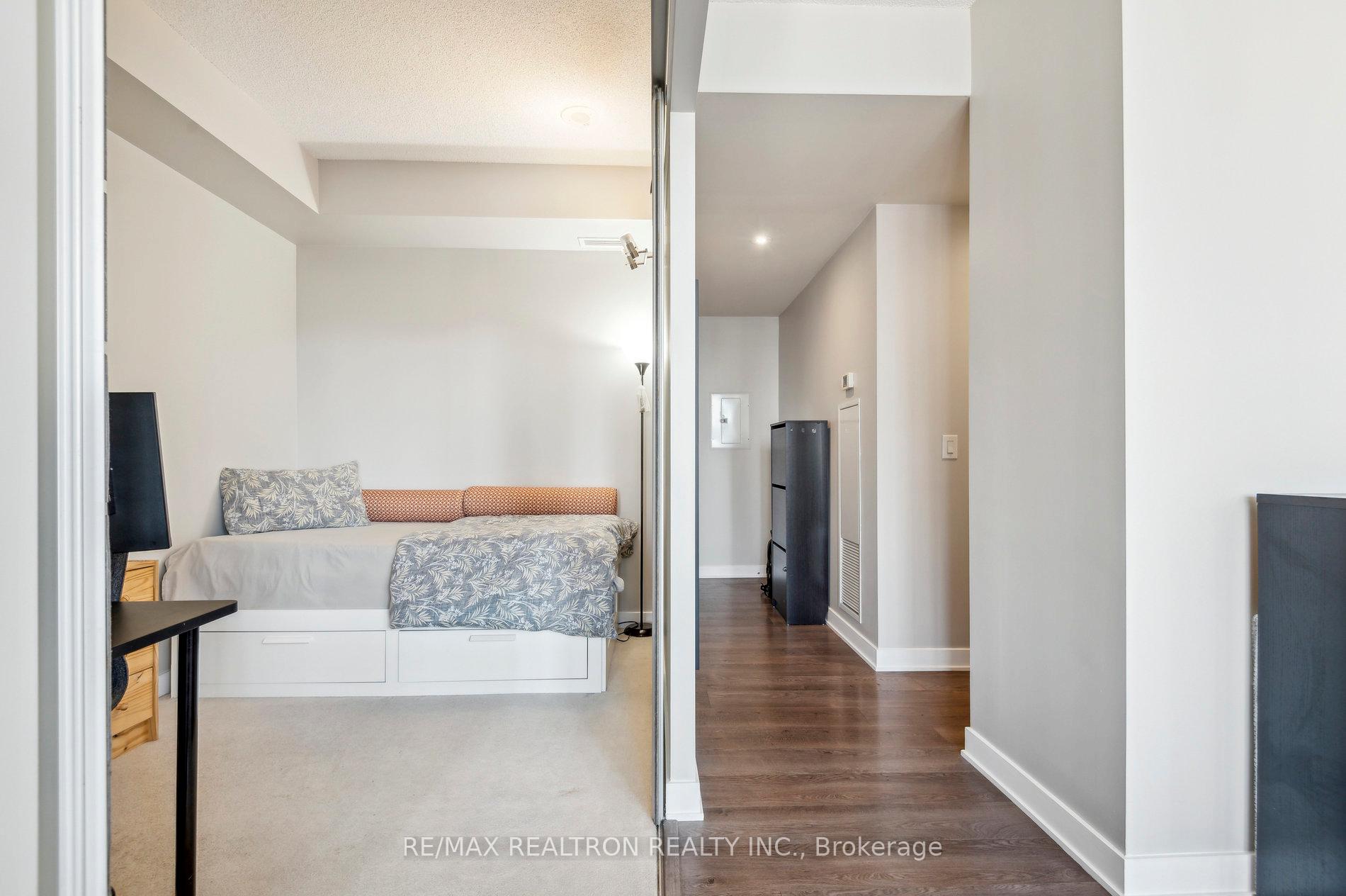 Photo 26 of Unit 2006, 110 Charles Street E, Toronto, Church-Yonge Corridor — HOMEH