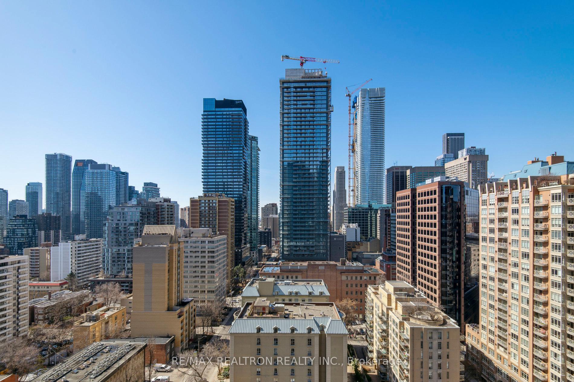 Photo 28 of Unit 2006, 110 Charles Street E, Toronto, Church-Yonge Corridor — HOMEH