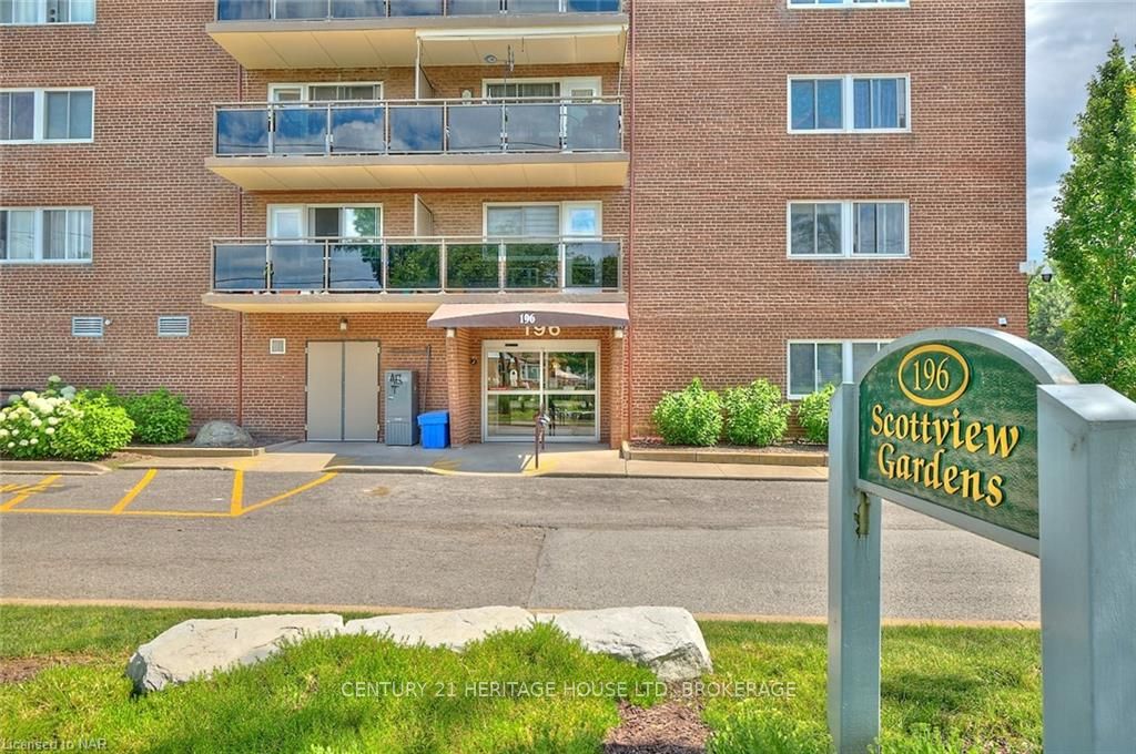 Photo 4 of Unit 201, 196 Scott Street, St. Catharines, Fairview — HOMEH