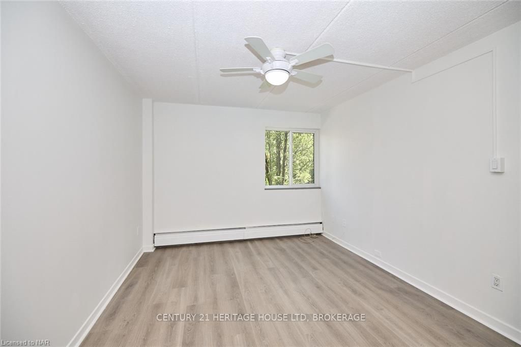 Photo 17 of Unit 201, 196 Scott Street, St. Catharines, Fairview — HOMEH