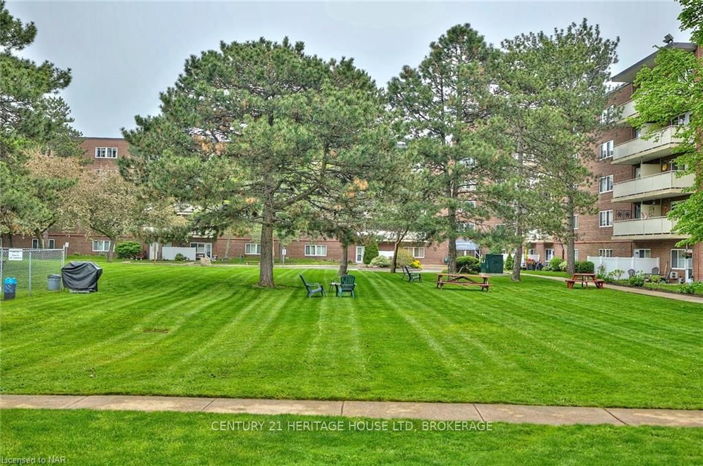 Photo 55 of Unit 201, 196 Scott Street, St. Catharines, Fairview — HOMEH