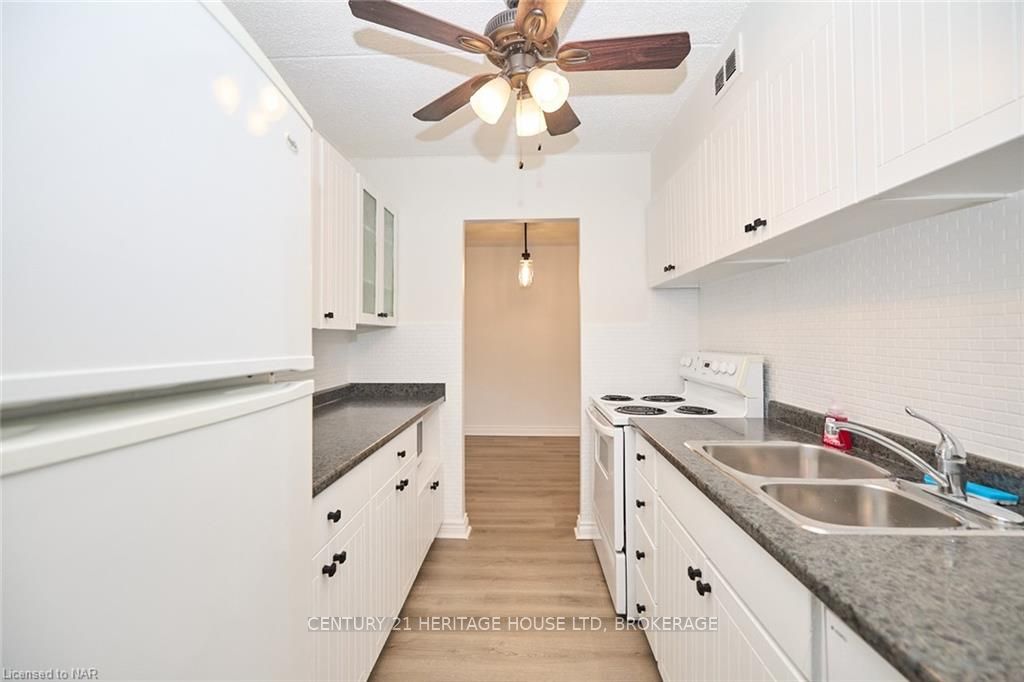 Photo 26 of Unit 201, 196 Scott Street, St. Catharines, Fairview — HOMEH