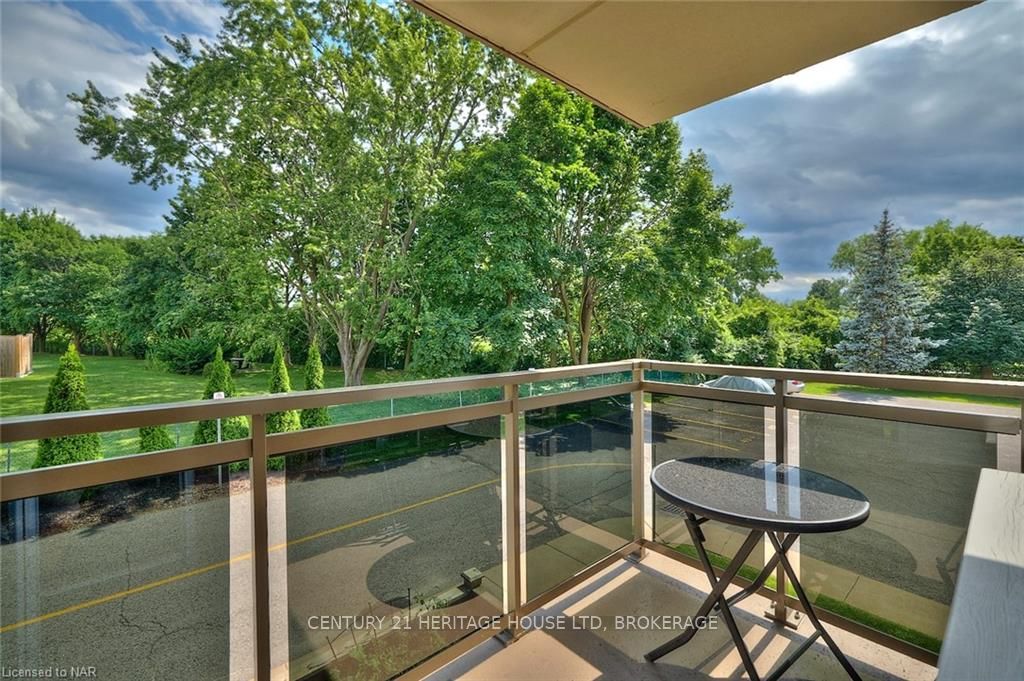 Photo 38 of Unit 201, 196 Scott Street, St. Catharines, Fairview — HOMEH