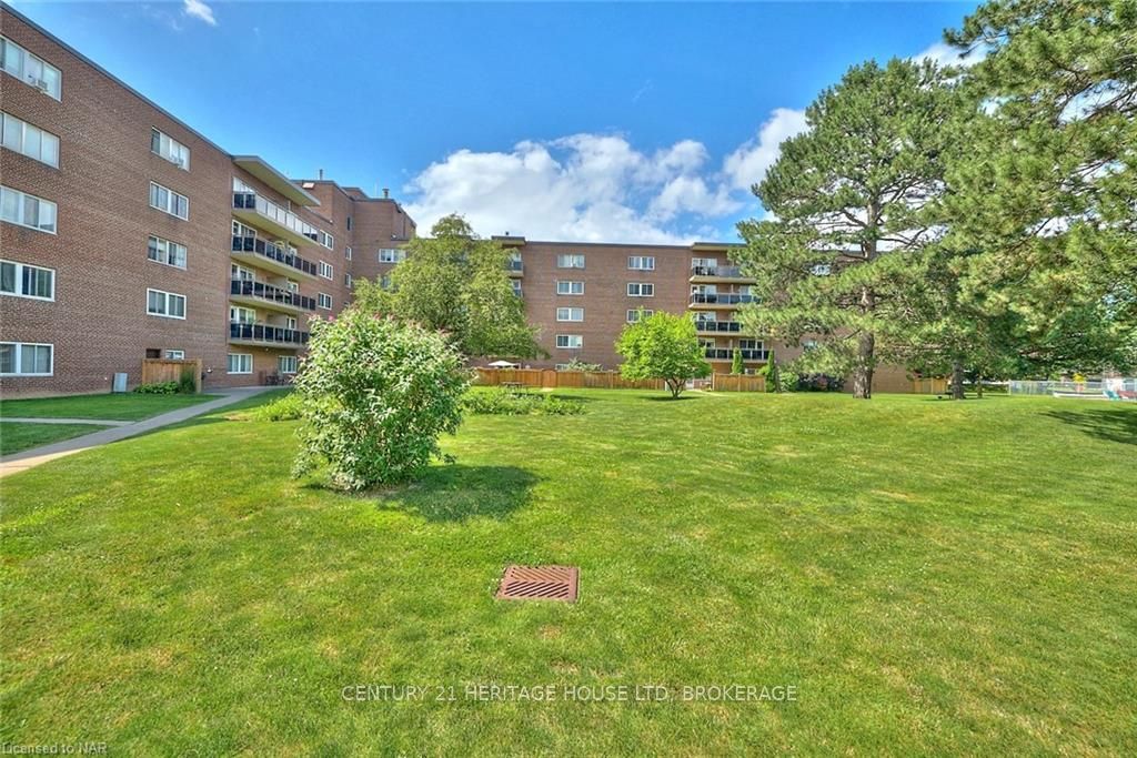 Photo 45 of Unit 201, 196 Scott Street, St. Catharines, Fairview — HOMEH
